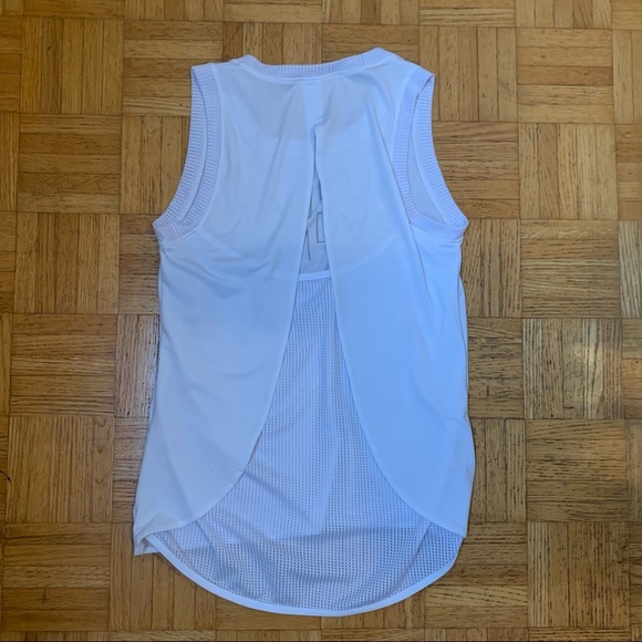Running Workout Tank Top White Mesh Split Back Size S - Picture 4 of 8